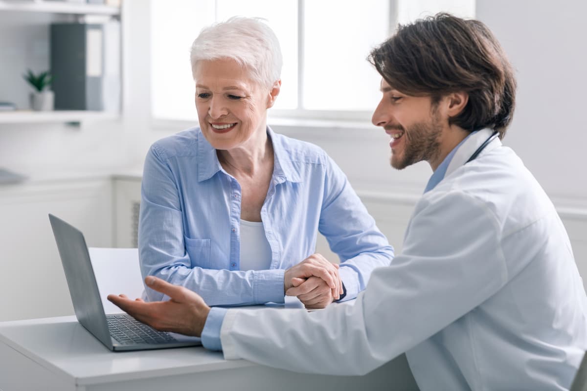 Вопросы и ответы: меняющиеся подходы к ведению географической атрофии