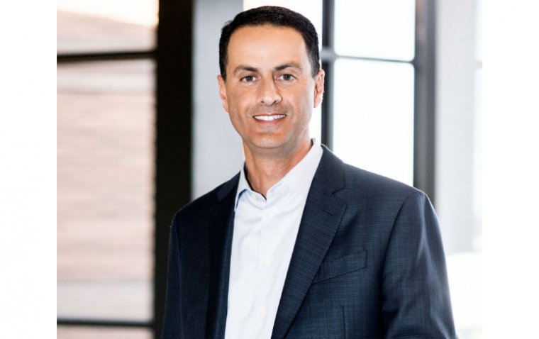 AbbVie назначает Роберта А. Майкла на пост генерального директора