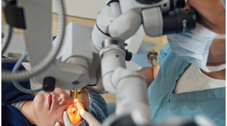 Роговичный коллагеновый кросс-линкинг как метод укрепления роговицы при кератоконусе